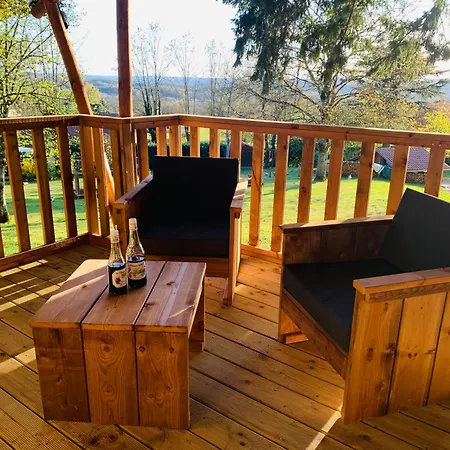 La Des Symes Lodge Simeyrols