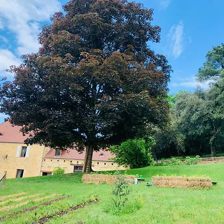 La Des Symes Lodge Simeyrols